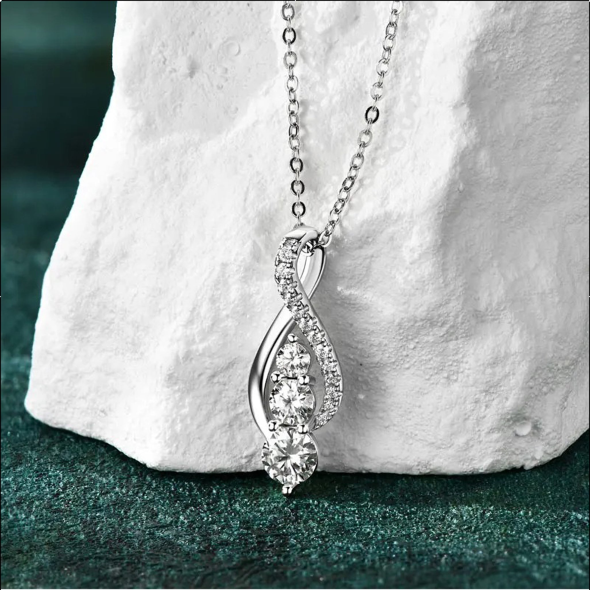 VVS1 D-Color Moissanite Infinity Necklace | 925 Sterling Silver