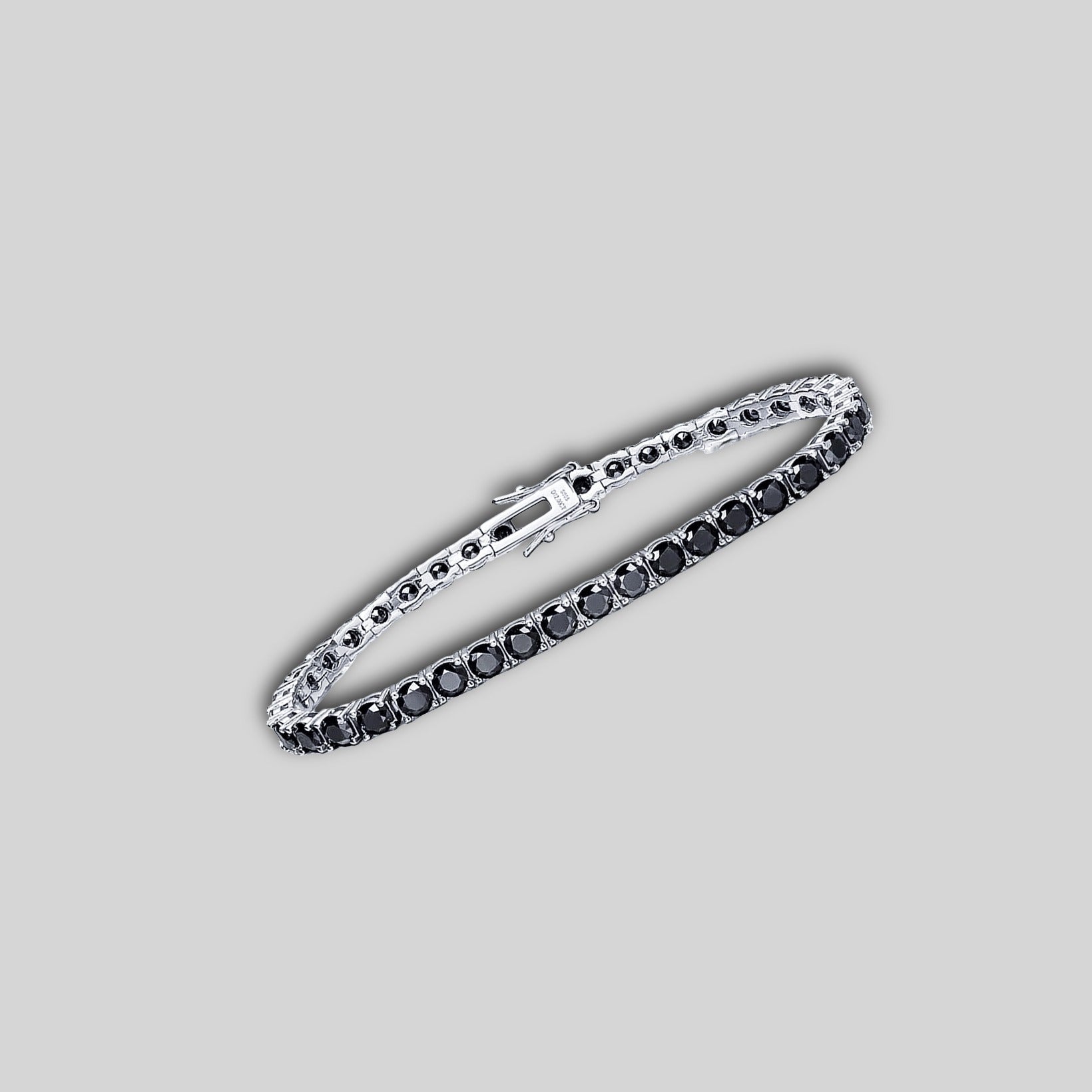 Classic VVS1 Moissanite Round-Cut Tennis Bracelet in 925 Sterling Silver (Passes Diamond Test)